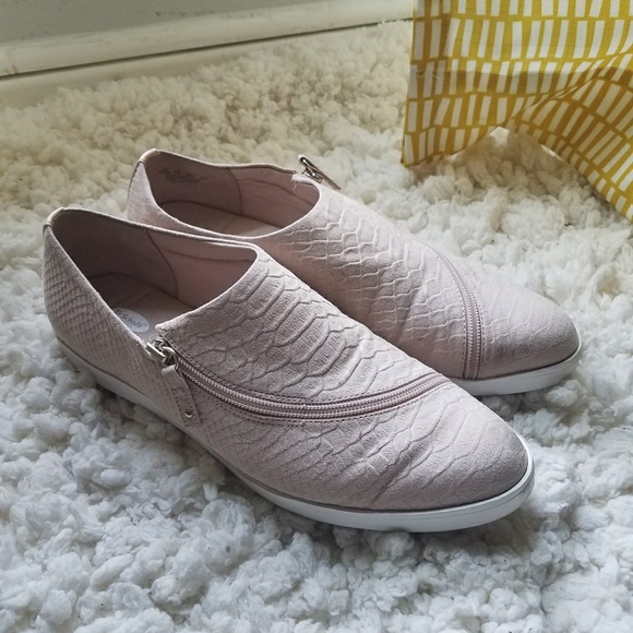 dr scholl's slip on sneakers womens